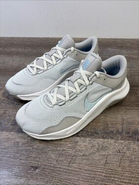 Nike Legend Essential 3 Training Shoes Light Grey Blue Women’s Size 9
